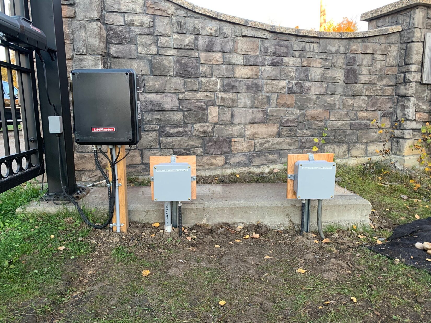 Security Gates and Acreage Service Panels2